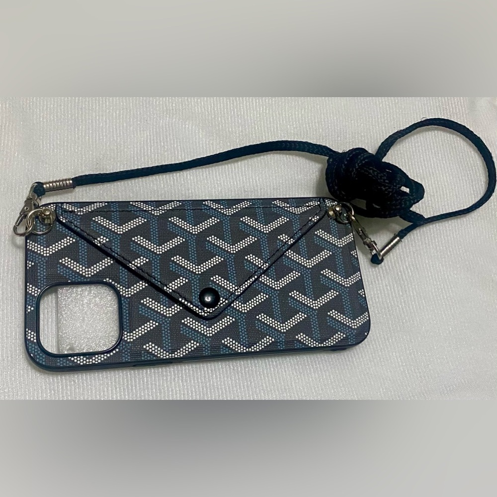 ❌ FREE IN YOUR BUNDLE ❌Stylish Blue and White Phone Case with Strap - Picture 5 of 11